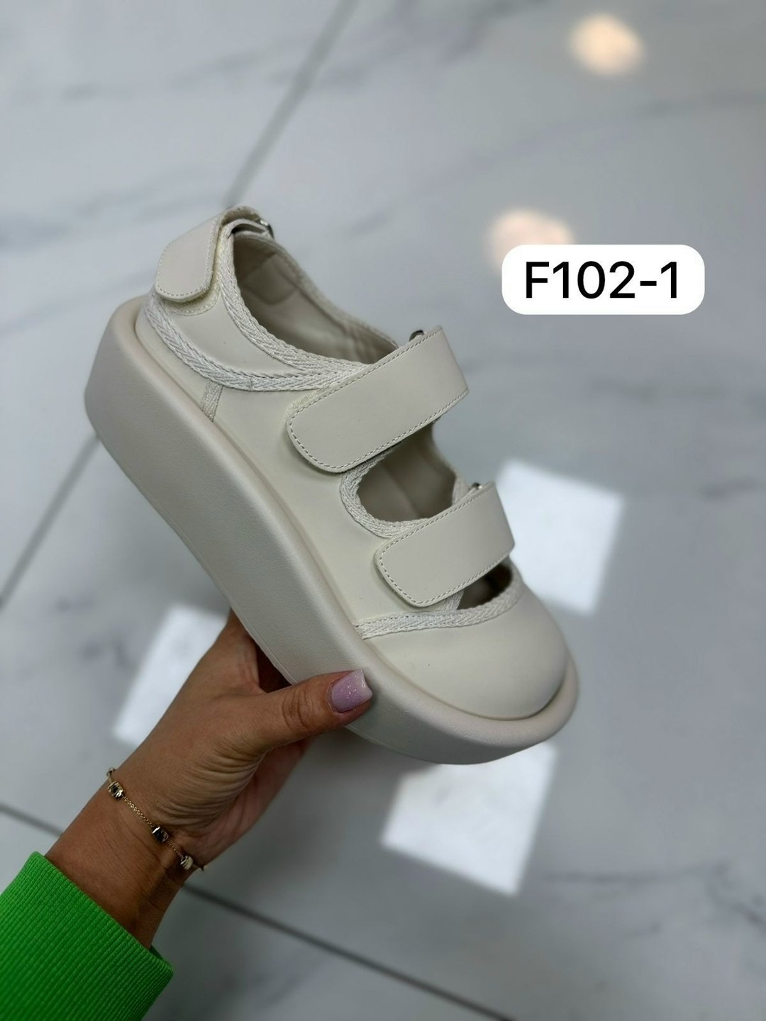 ,босоножки женские,босоножки араз,босоножки на платформе,женские сандалии