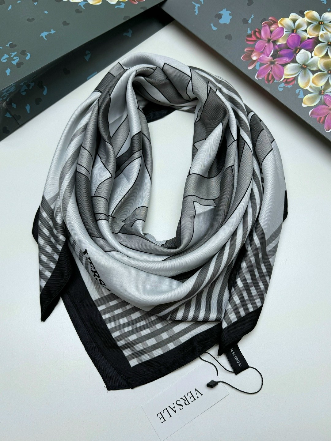 платок шелковый женский,шарф платок шелковый,платки тонки,платки шелковые,платки шарф