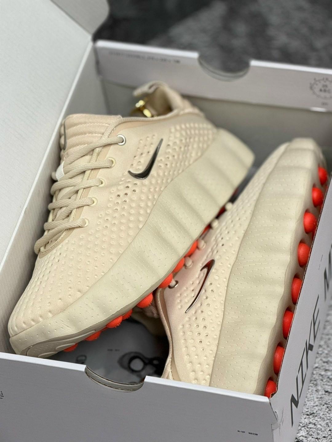 кроссовки nike,кроссовки,nike кроссовки женские,nike mind 002,оригинальные кроссовки