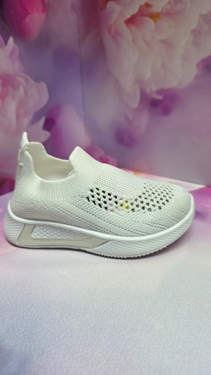 ,кроссовки,детская ,детские кроссовки,спортивная