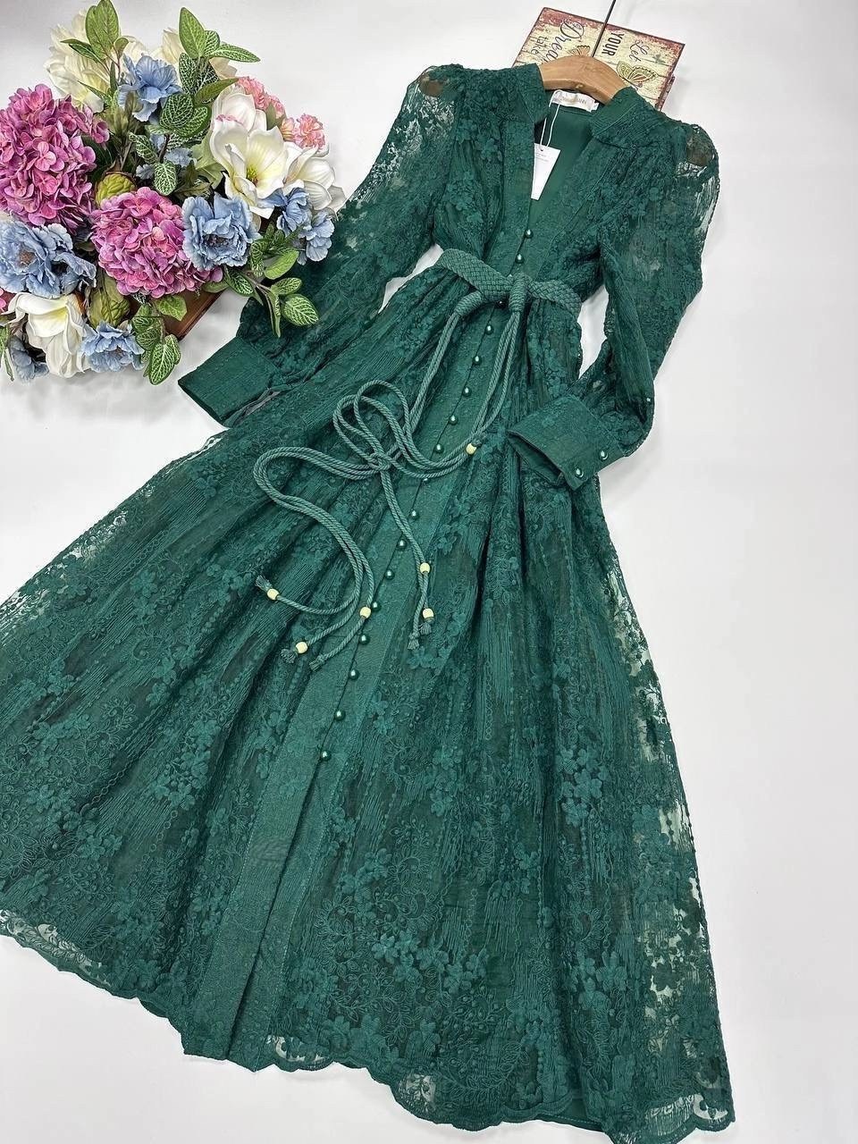 платье красное,кружевное платье,красное кружевное платье,платье,элегантное длинное платье