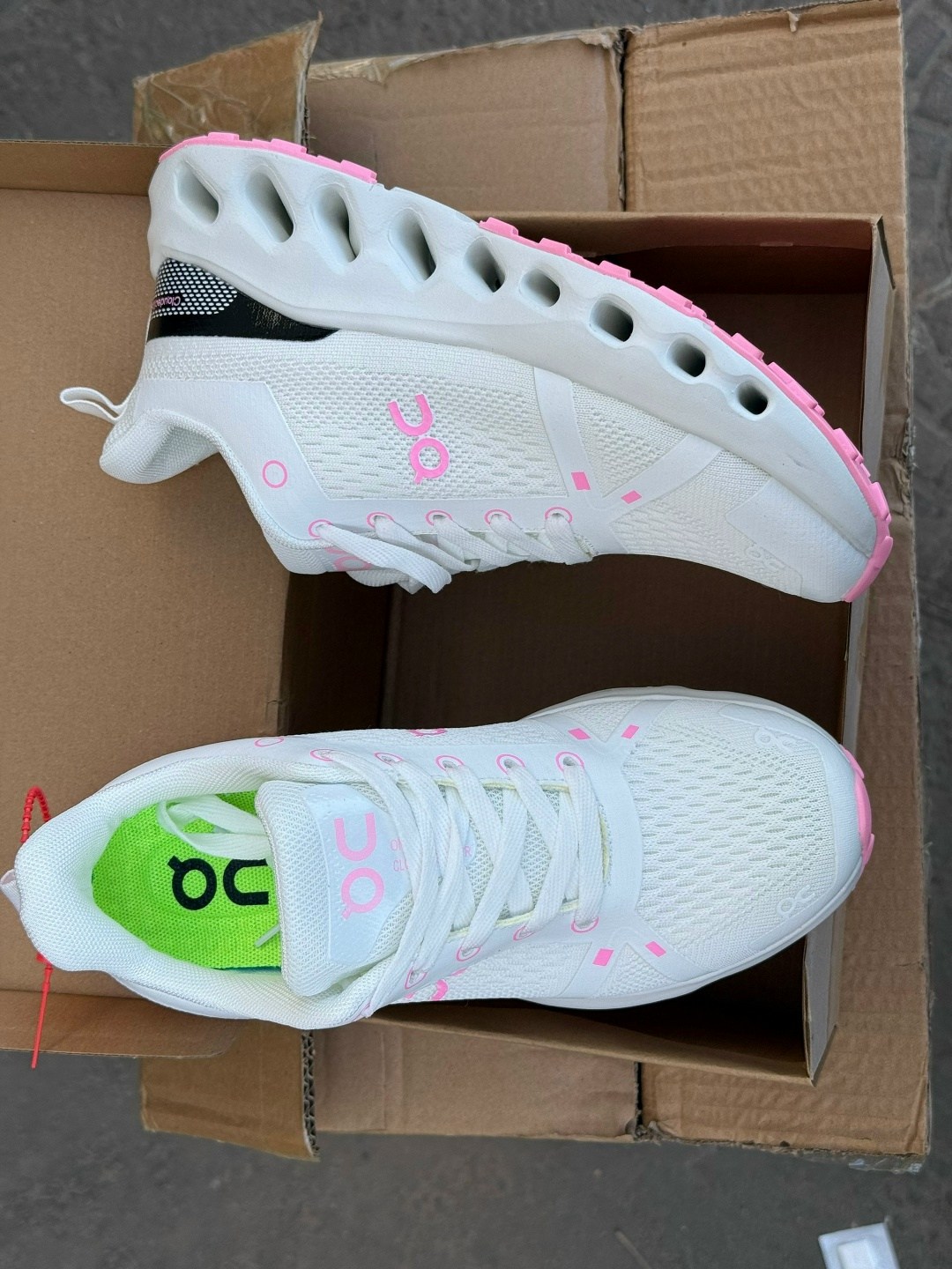 женские кроссовки,кроссовки,спортивная ,спортивные кроссовки,кроссовки повседневные