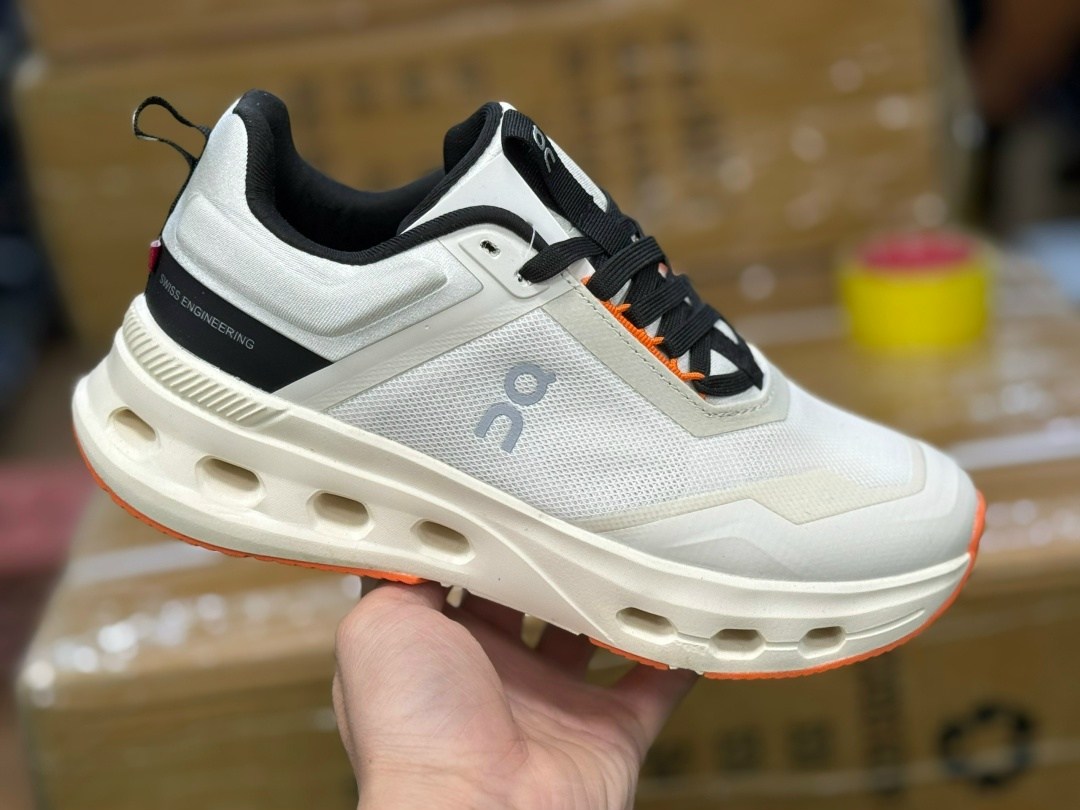 кроссовки женскиe,кроссовки брендовые,,кроссовки,кроссовки мужские женские