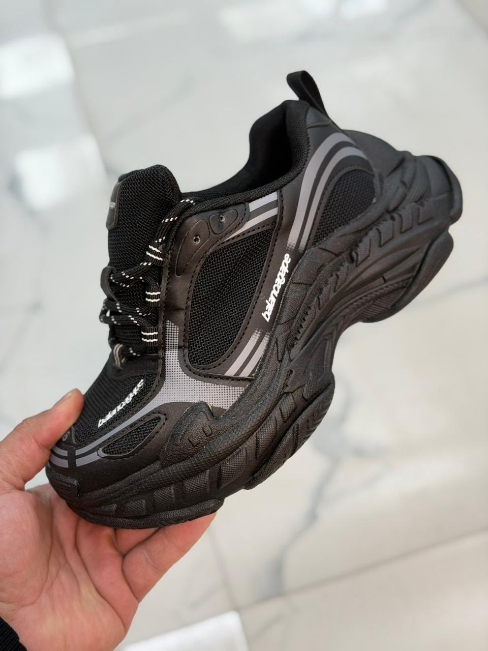 кроссовки мужские balenciaga,кроссовки balenciaga,balenciaga 10 xl кроссовки,кроссовки женские balenciaga,кроссовки баленсиага трек 2 чёрные