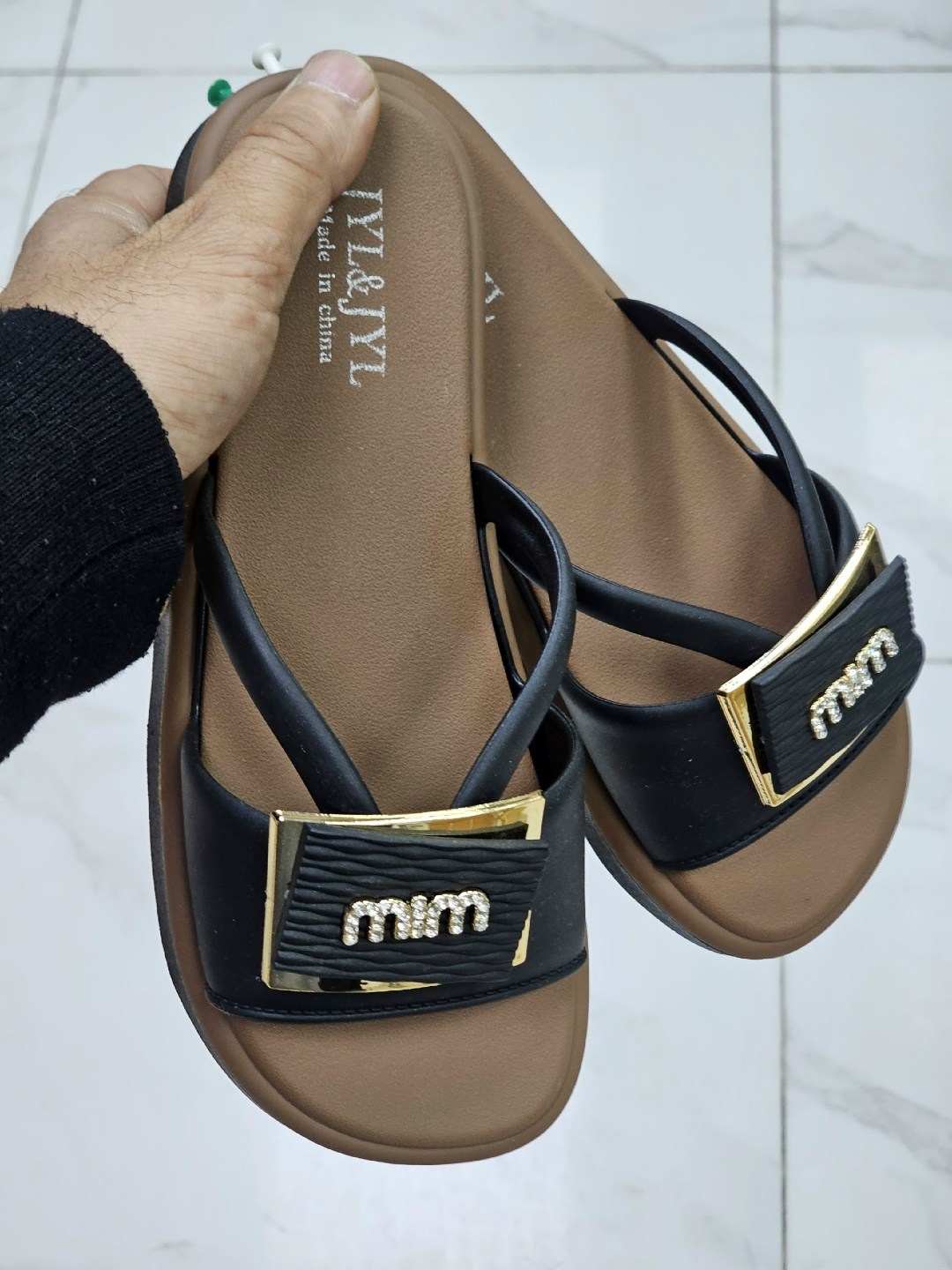 ,шлепанцы женские,шлепки фенди,шлепки шанель ,шлепанцы женские сланцы