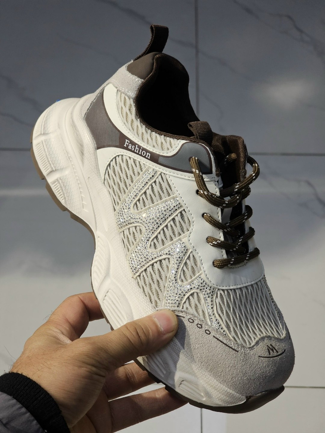 кроссовки женскиe,стильные кроссовки,кроссовки asics,,брендовые кроссовки