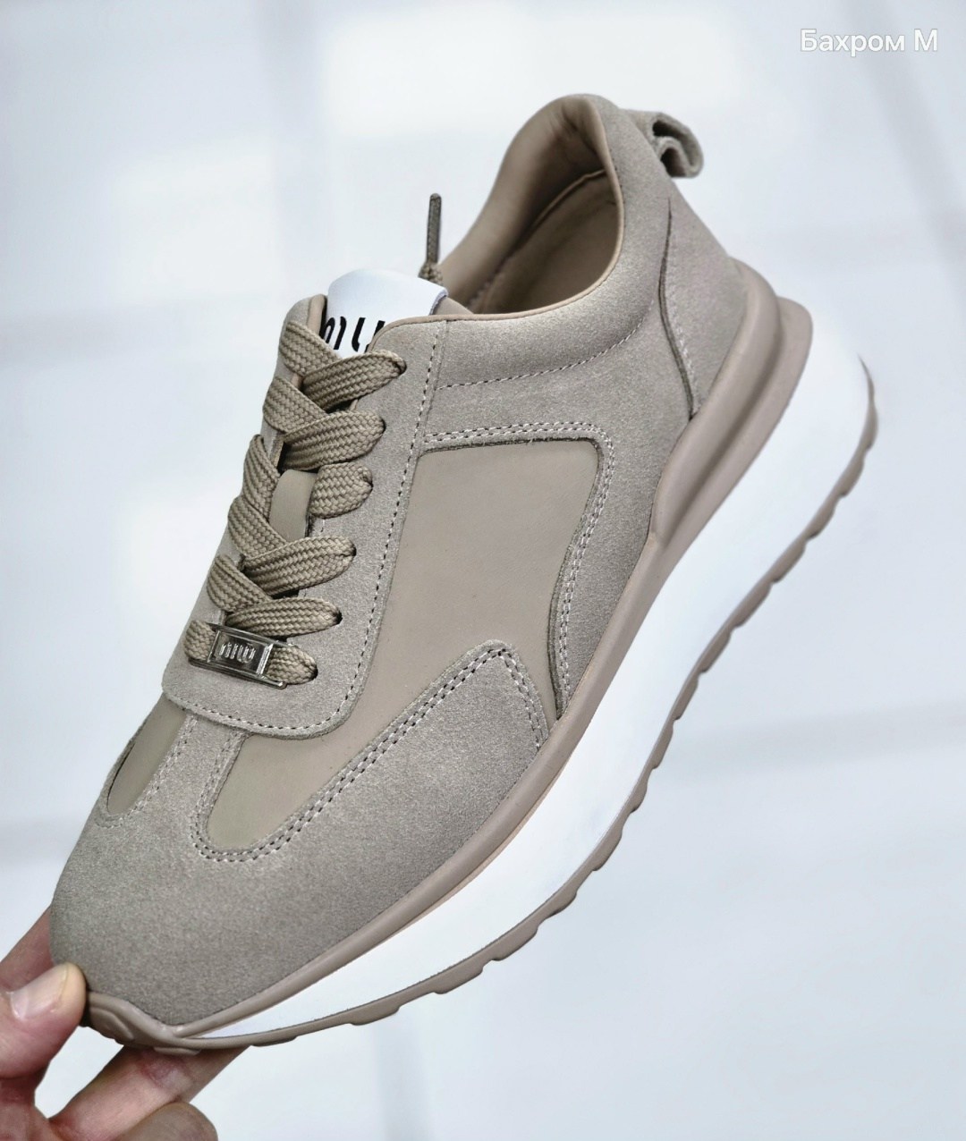 кроссовки женские miu miu,кроссовки женские,кроссовки miu miu,бежевые кроссовки,