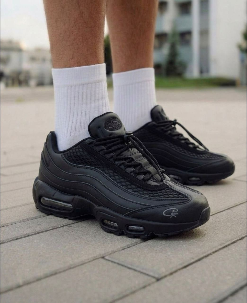 nike air max 95 triple black,nike air max 95 black,кроссовки nike air max 95,nike air max 95 essential,nike air max 95