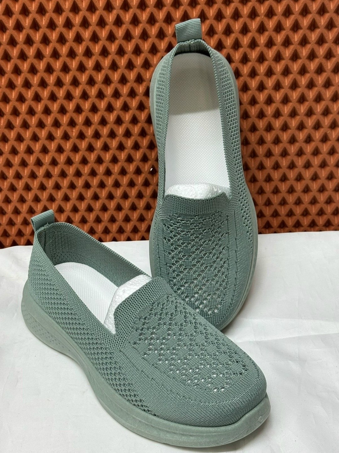 ,слипоны женские,слипоны летние,женская ,спортивная