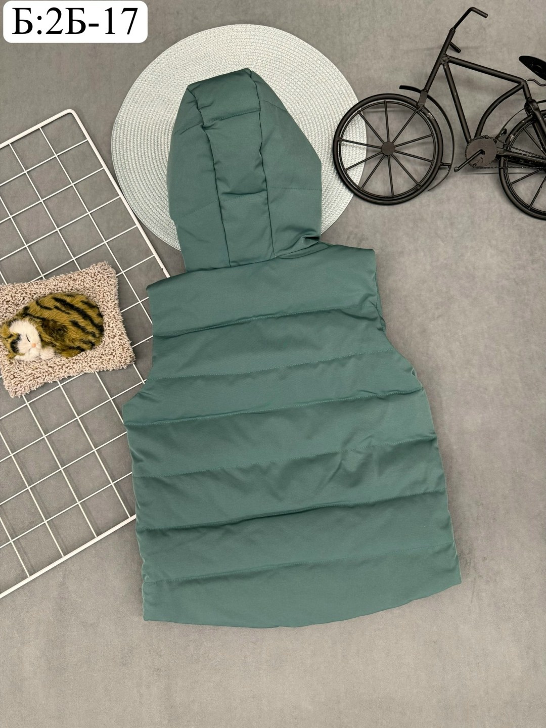 жилет для мальчиков,демисезонный жилет,жилет утепленная,жилет детский,утепленный жилет для мальчика