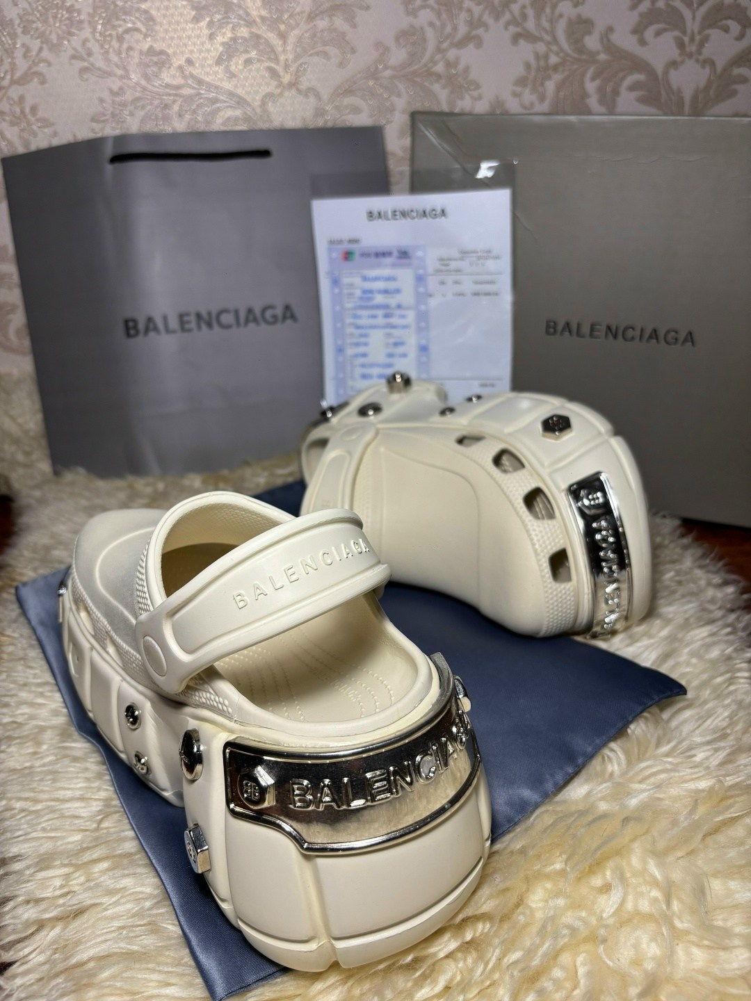 balenciaga сабо,сабо баленсиага кроксы,сабо баленсиага,balenciaga crocs,balenciaga x crocs
