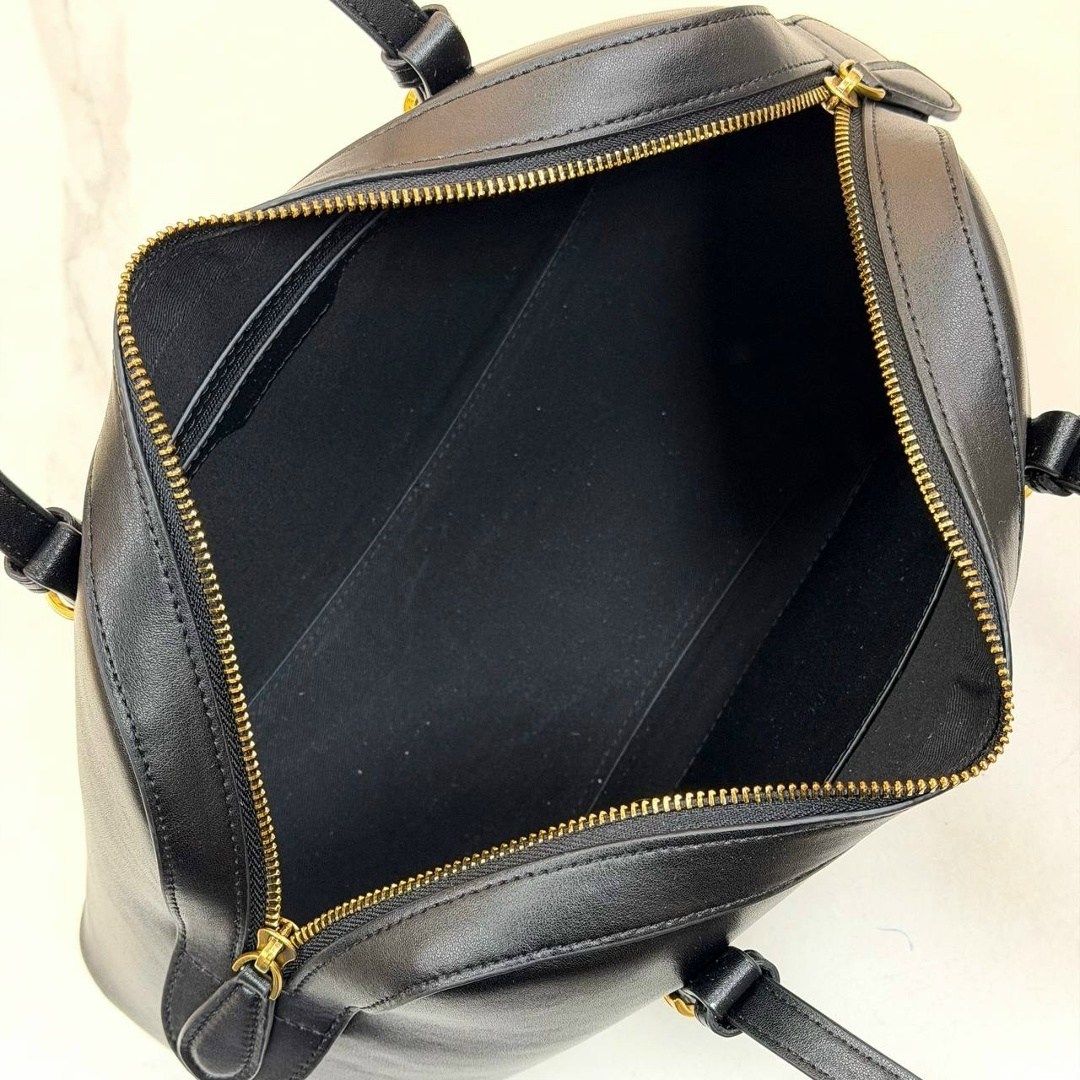 сумка pinko женская,сумки pinko,сумка,сумка тоут pinko,черная кожаная сумка