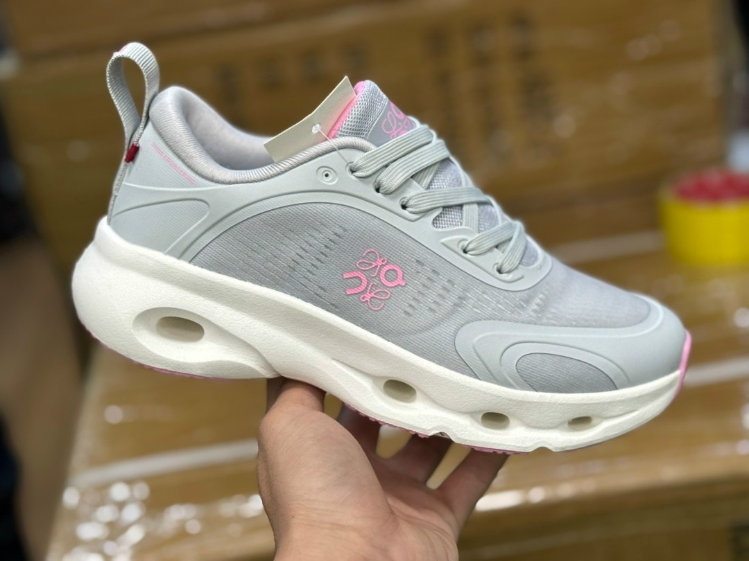 кроссовки женскиe,кроссовки брендовые,,кроссовки,кроссовки мужские женские