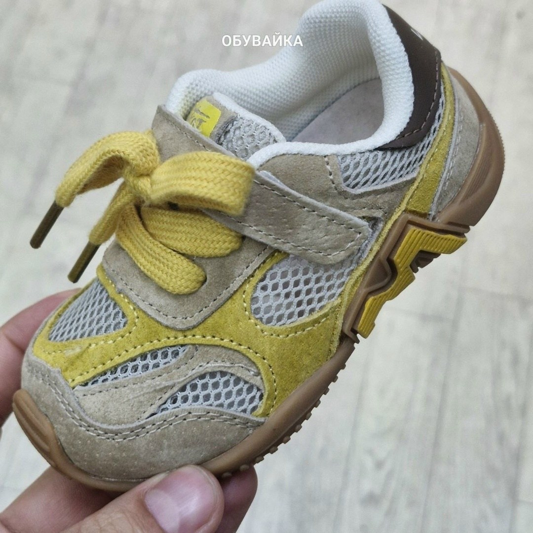 детские кроссовки,,кроссовки для малышей,детская ,спортивная