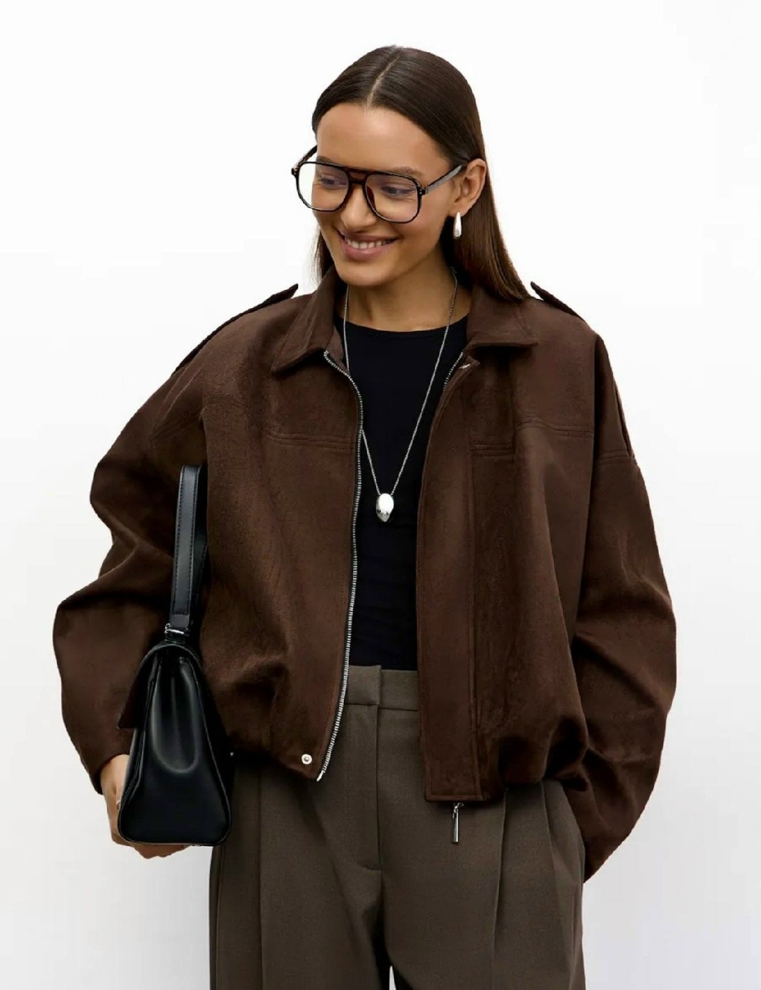 куртка бомбер,бомбер кожаный оверсайз ayonx,куртка оверсайз,коричневая куртка,бомбер куртка оверсайз