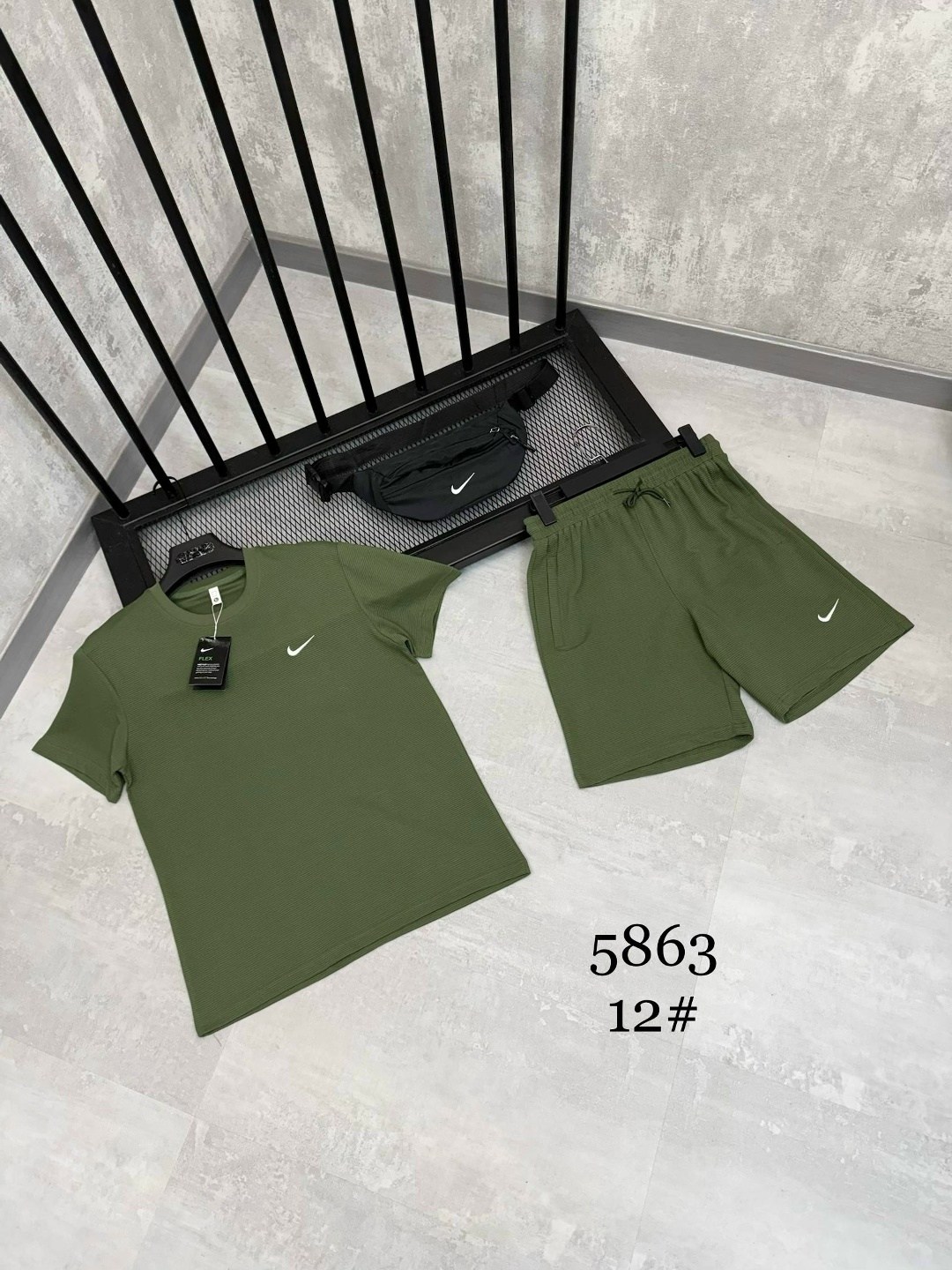 спортивные костюмы nike,спортивные костюм,костюм спортивный мужской nike,мужские спортивные костюмы,спортивный костюм шорты футболка