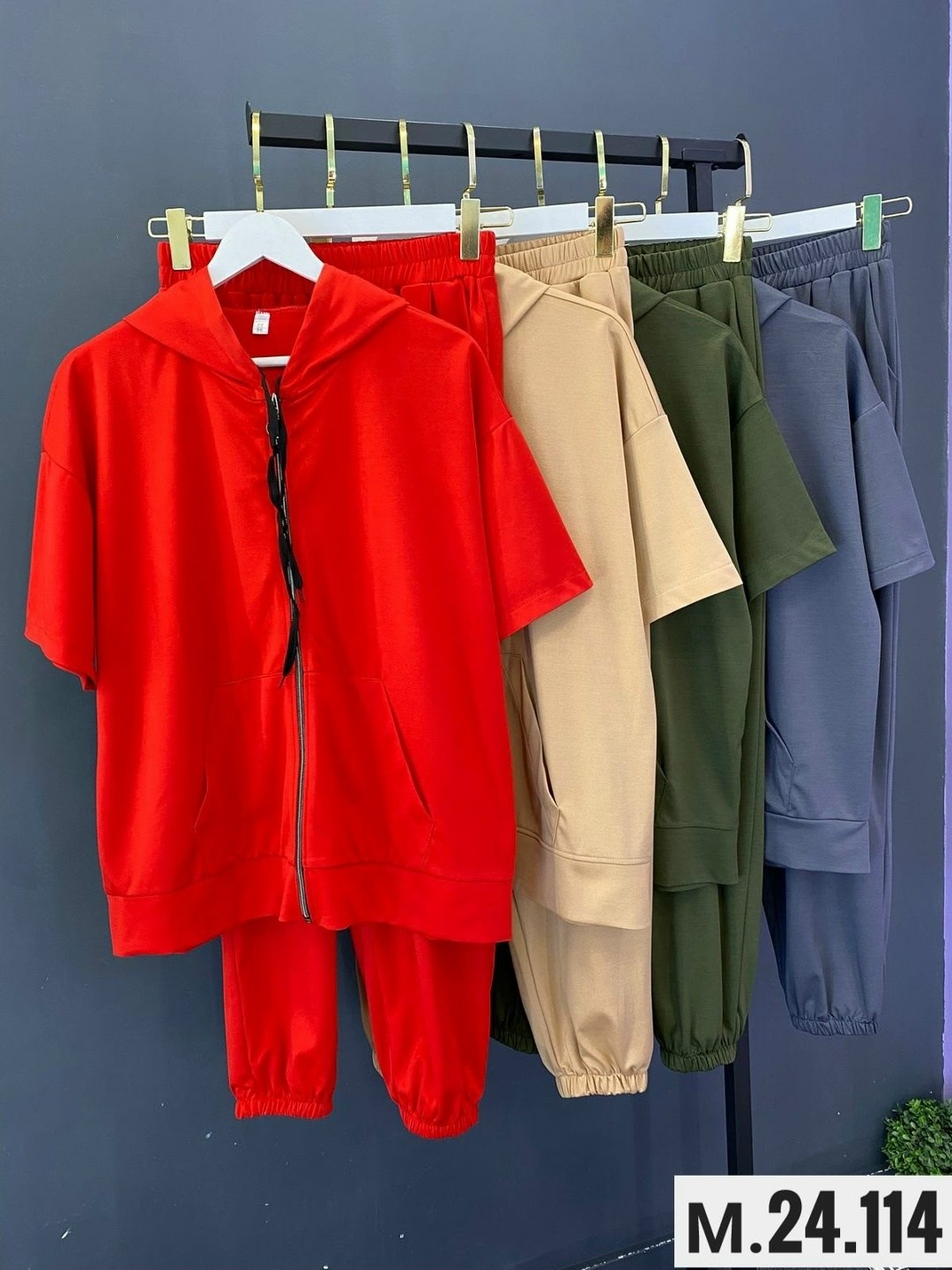 cпортивный костюм больших размеров,женский спортивный костюм в больших размерах,женские костюмы спортивные,костюм спортивные женские костюмы,костюмы двойки