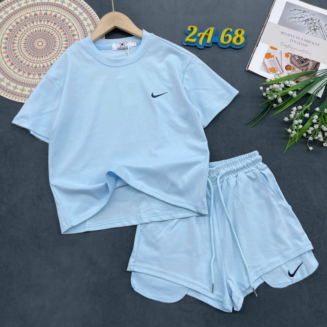 костюм женский,женские костюмы спортивные,комплект спортивного костюма,спортивные костюм,костюм для девушек