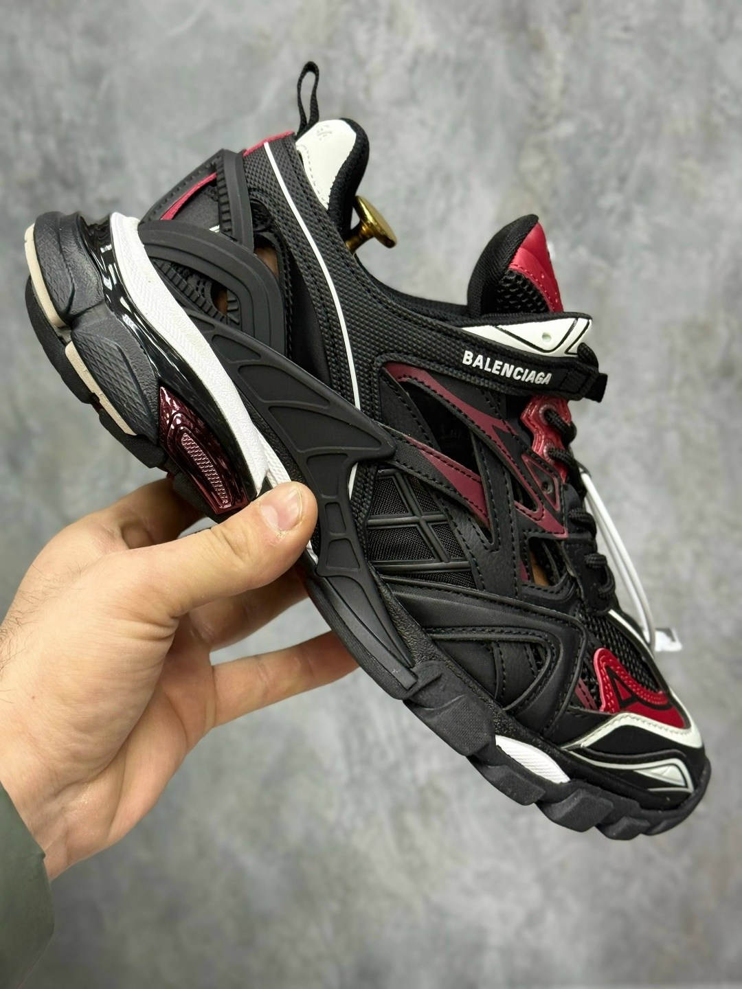 кроссовки balenciaga track 2.0 "black/red/white",кроссовки balenciaga track 2,кроссовки balenciaga,balenciaga track 2 black red,кроссовки balenciaga track trainer black red черный