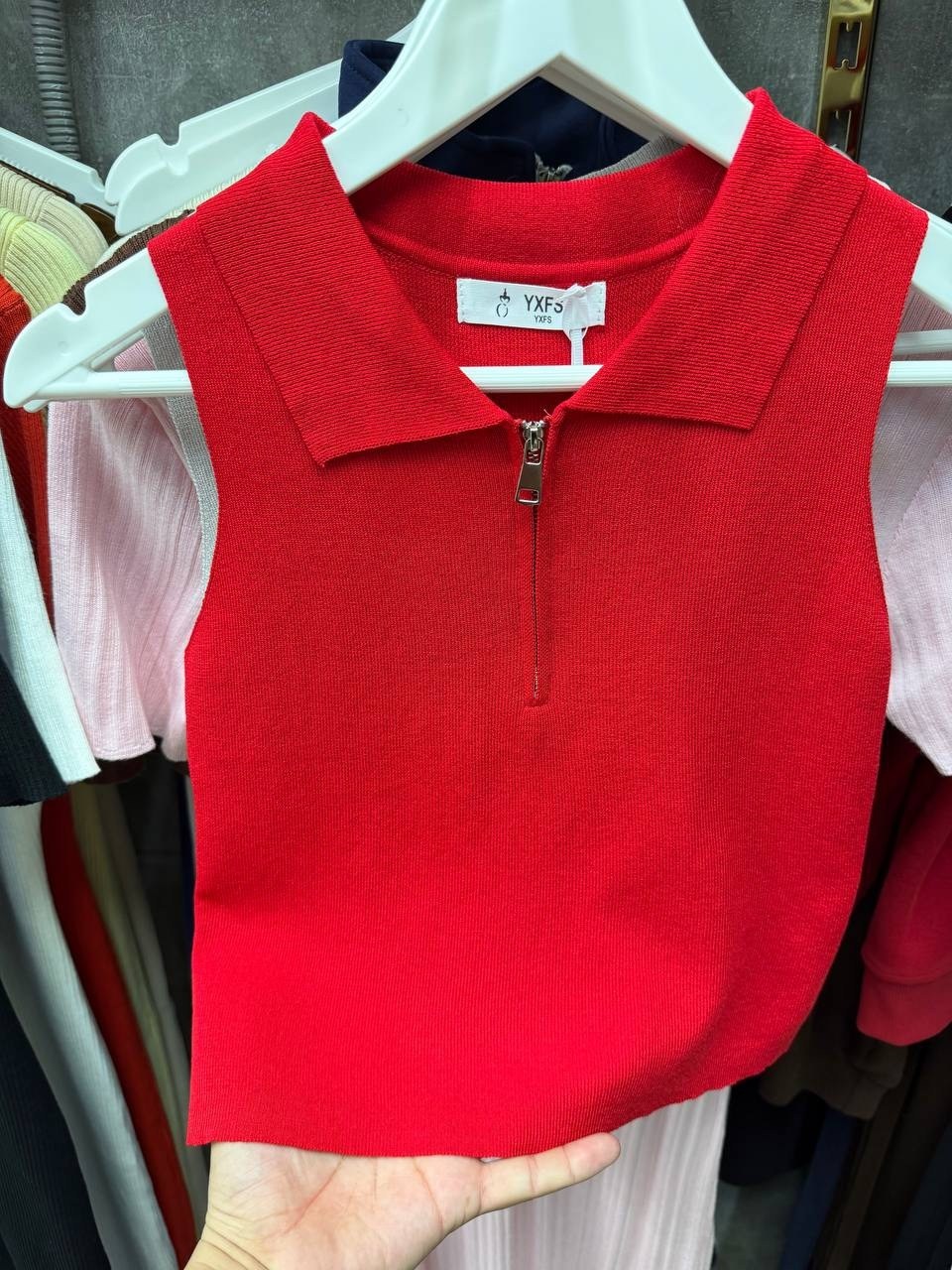 жилет вязаный,женская кофта,женский вязаный жилет,жилет женский,