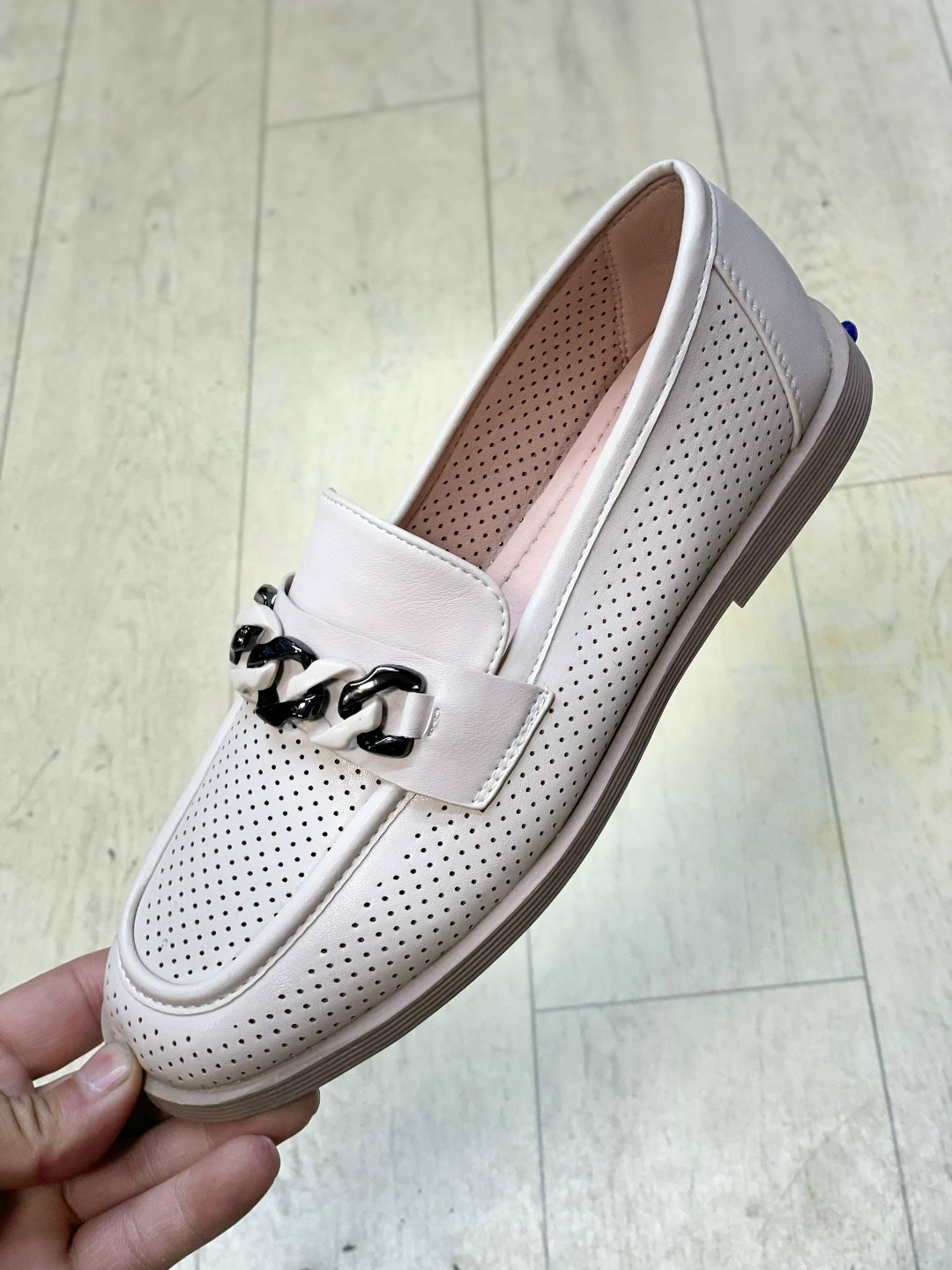 ,лоферы рензони женские,женские мокасины,лоферы белый, женская