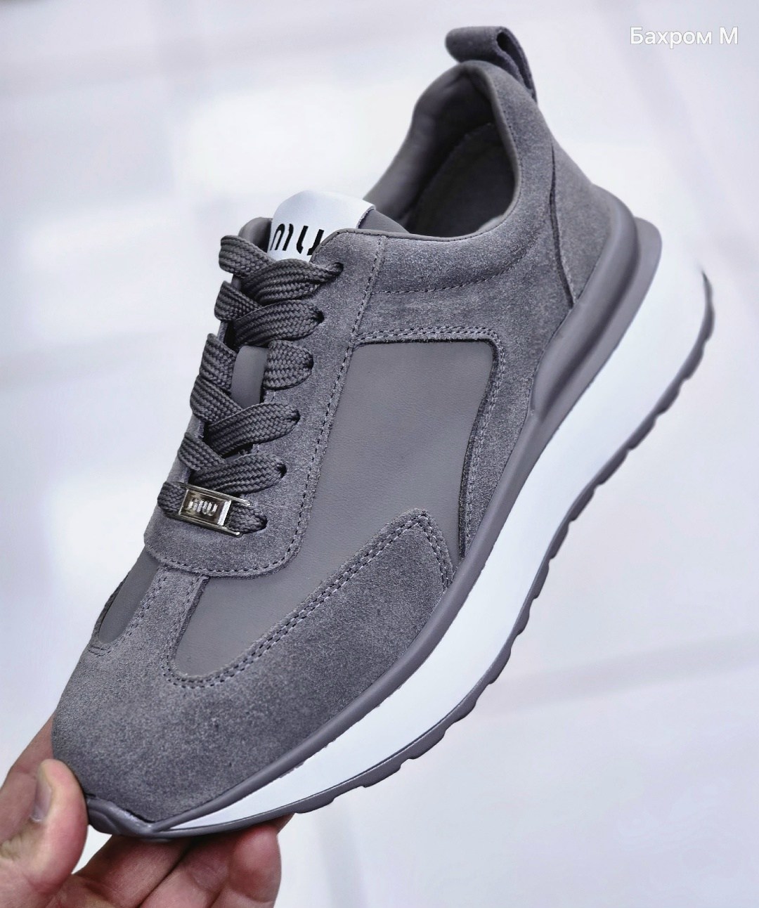 кроссовки женские miu miu,кроссовки женские,кроссовки miu miu,бежевые кроссовки,