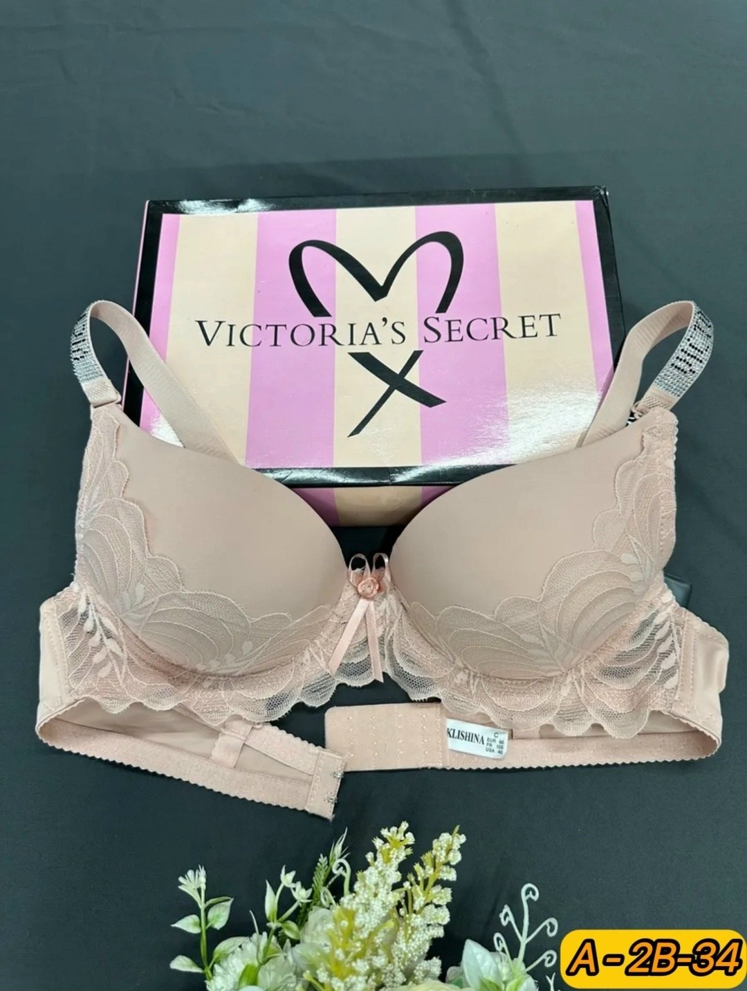 бюстгальтер женские,бюстгальтер,бюстгальтер молочный,бюстгальтер гладкий на косточках,бюстгальтер белый