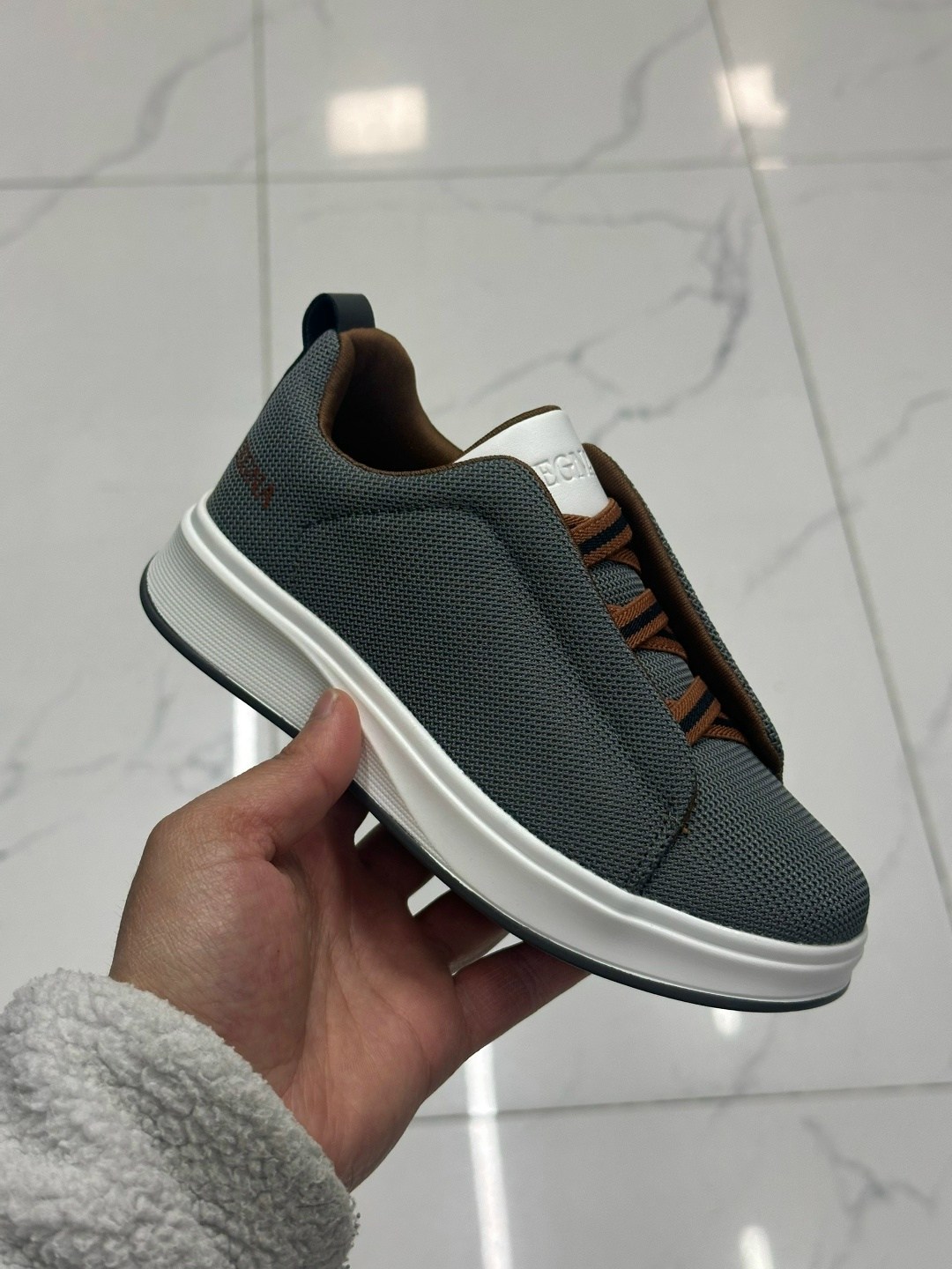 ,кроссовка мужской,мужские кроссовки,луи виттон кроссовки мужские,кроссовки для мужчин