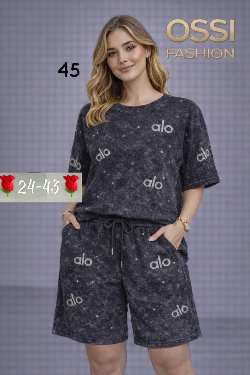 женские костюмы,летние костюмы,женские летние костюмы,костюм с шортам,костюм