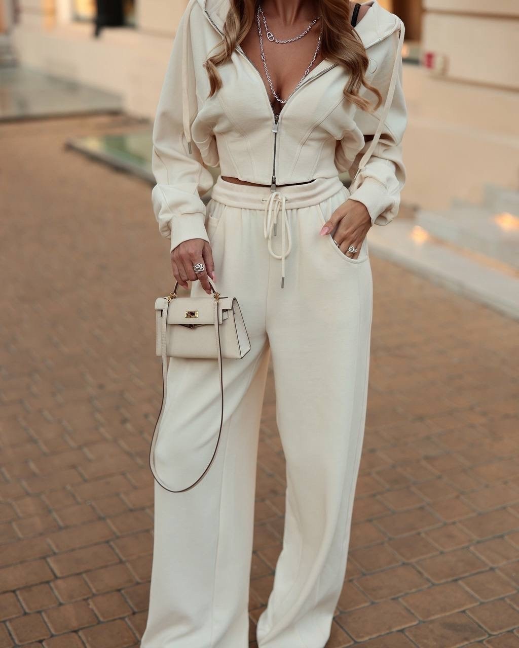 спортивные женские костюмы,костюм женский повседневный спортивный,стильный костюм,стильный костюм женский,женский костюм