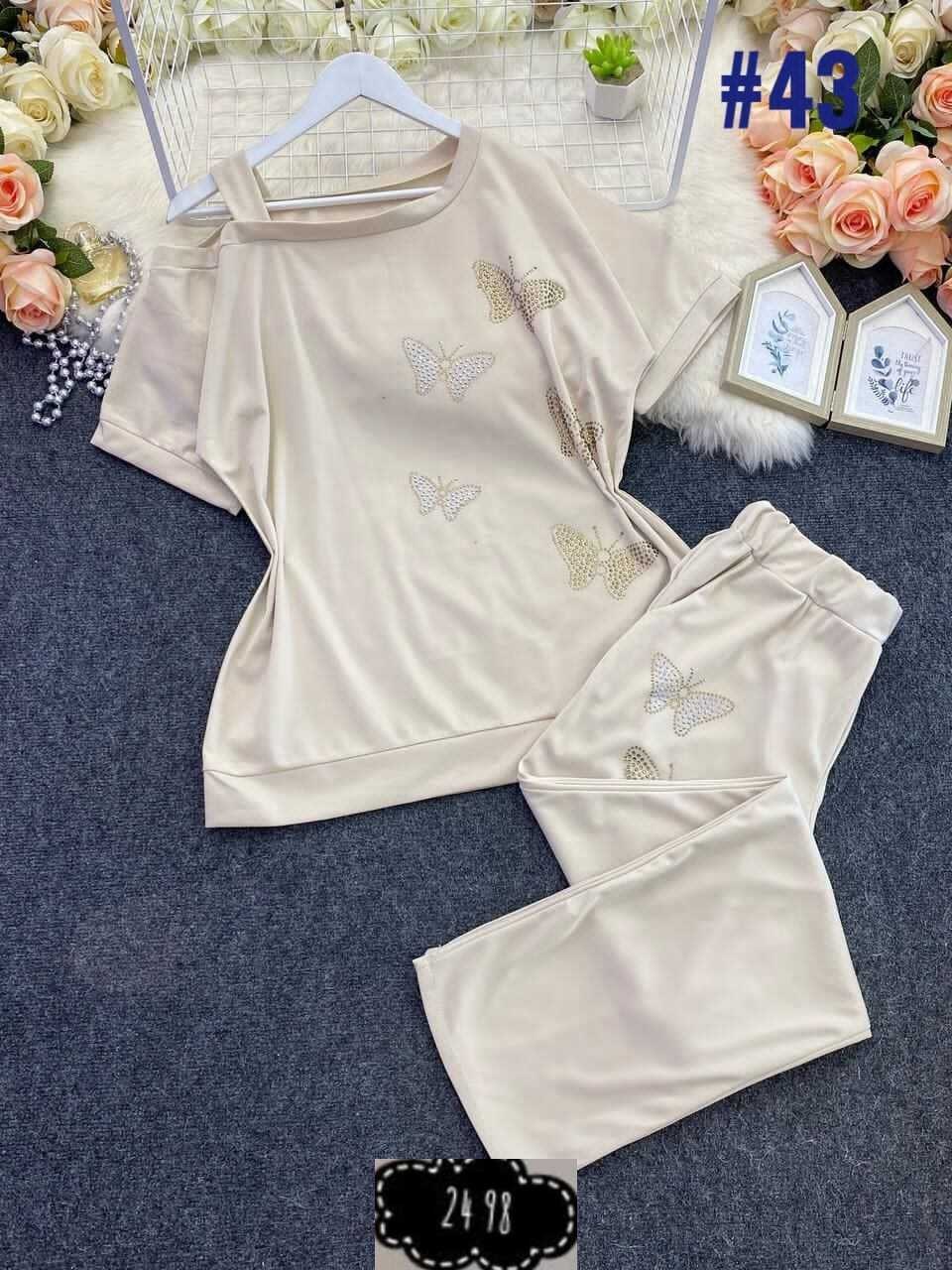 женский костюм двойка,костюм женский,костюм трикотаж,трикотажные костюмы женские,женский костюм из мягкого трикотажа с бабочками