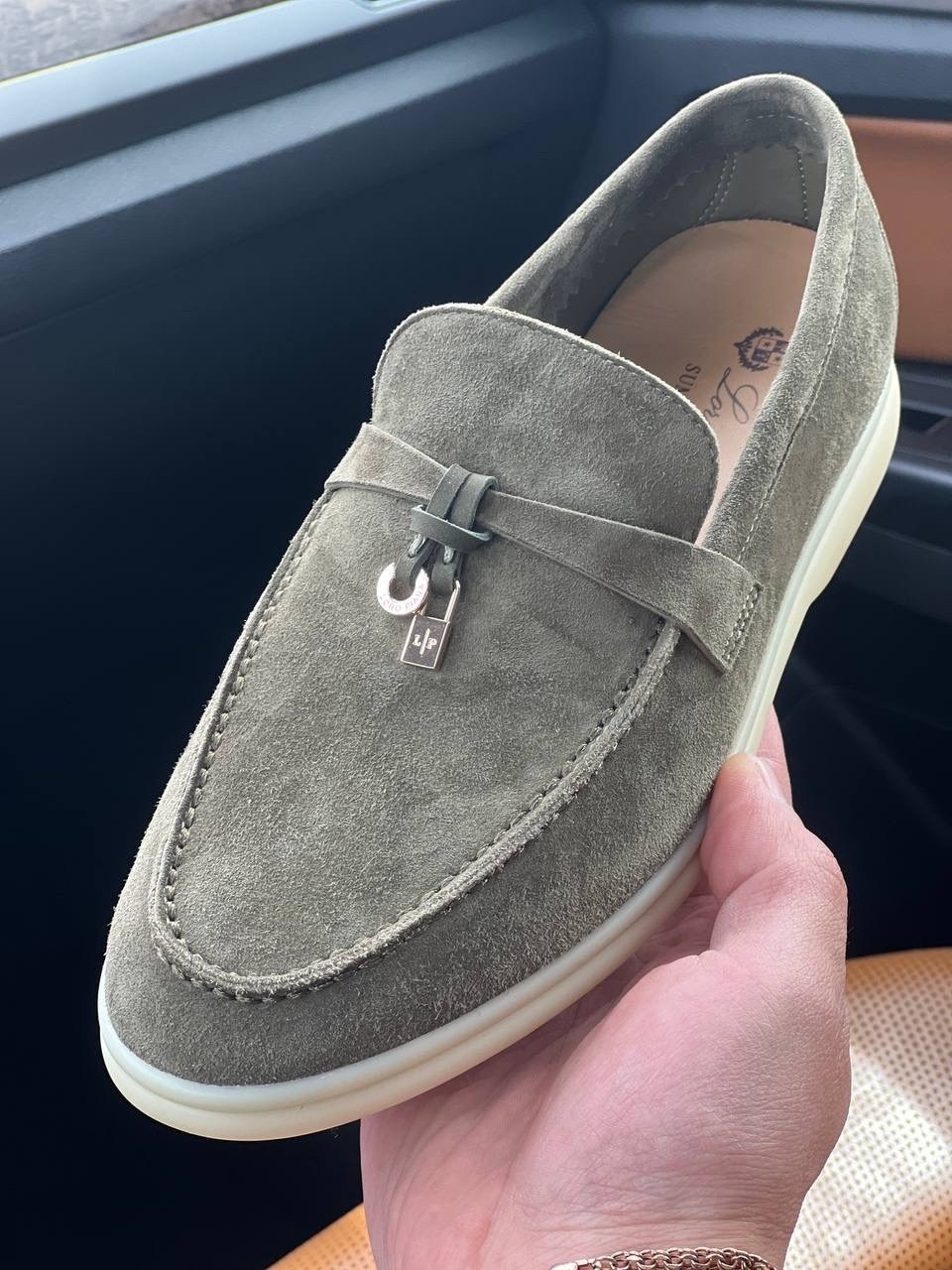 замшевые лоферы loro piana,лоферы женские loro piana,лоферы loro piana,,женские замшевые лоферы loro piana open walk