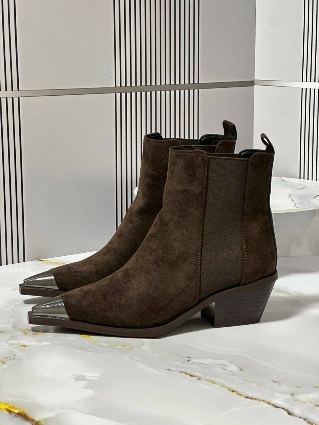 ,казаки замшевые эконика,замшевые ботинки,ботильоны женские,ботинки казаки замшевые