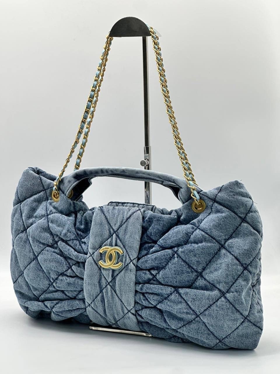 луи виттон джинсовая сумка женская,голубая джинсовая сумка chanel 25 medium,джинсовая сумка,голубая джинсовая сумка chanel 25 small,сумки модные