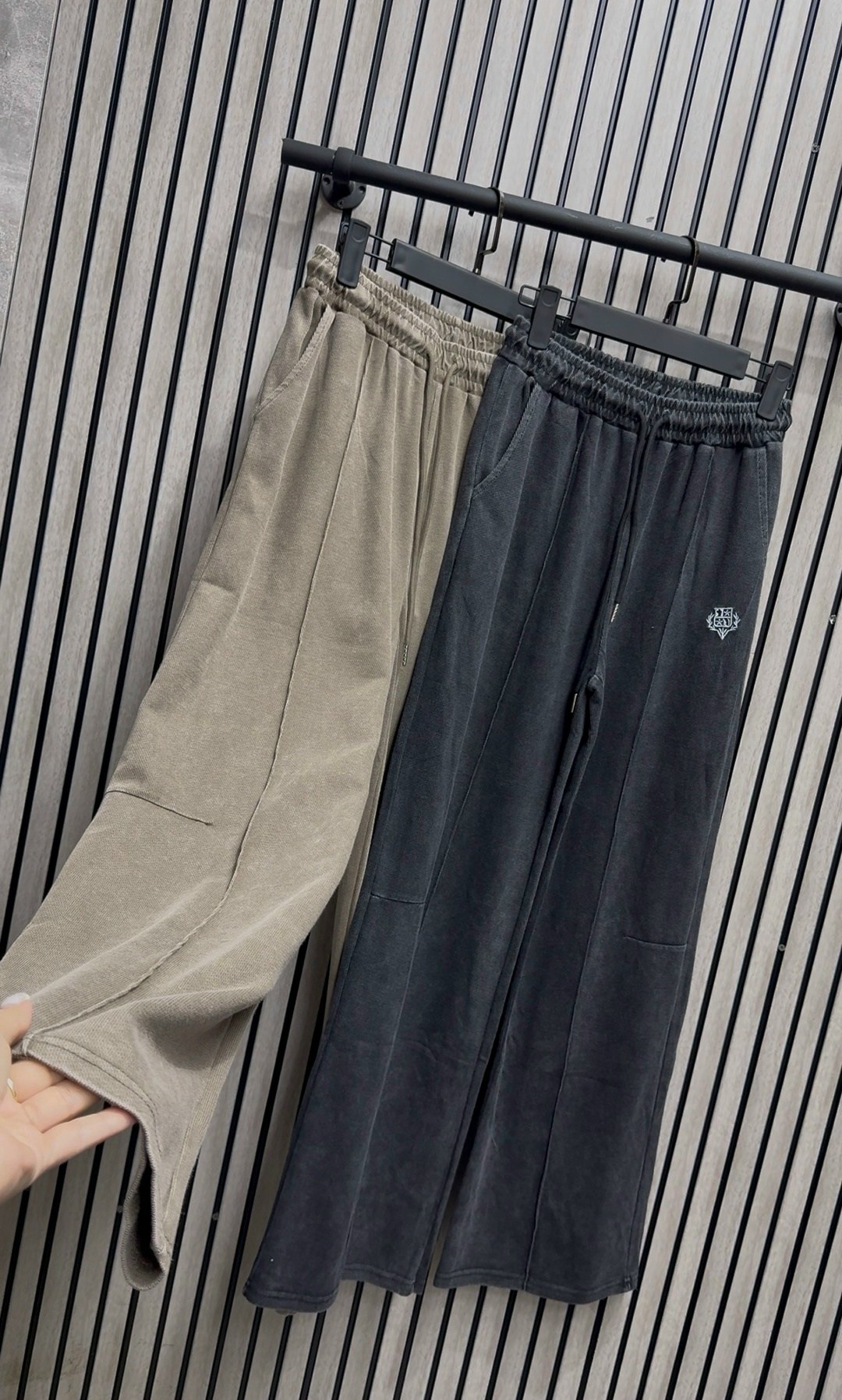 брюки свободные,широкие брюки,широкие штаны,спортивные брюки,модные брюки