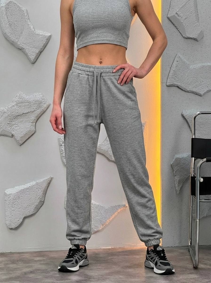 серые спортивные штаны,серые спортивные штаны женские,женские серые спортивные штаны на резинке с,спортивные штаны женские,брюки спортивные