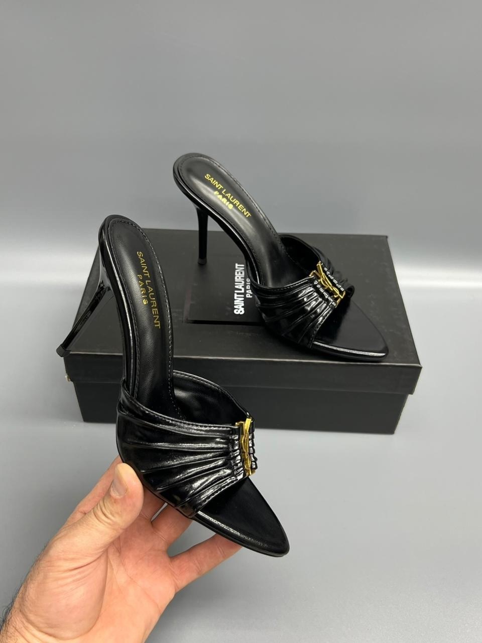 ,женская ,босоножки yves saint laurent,мюли женские,модная женская