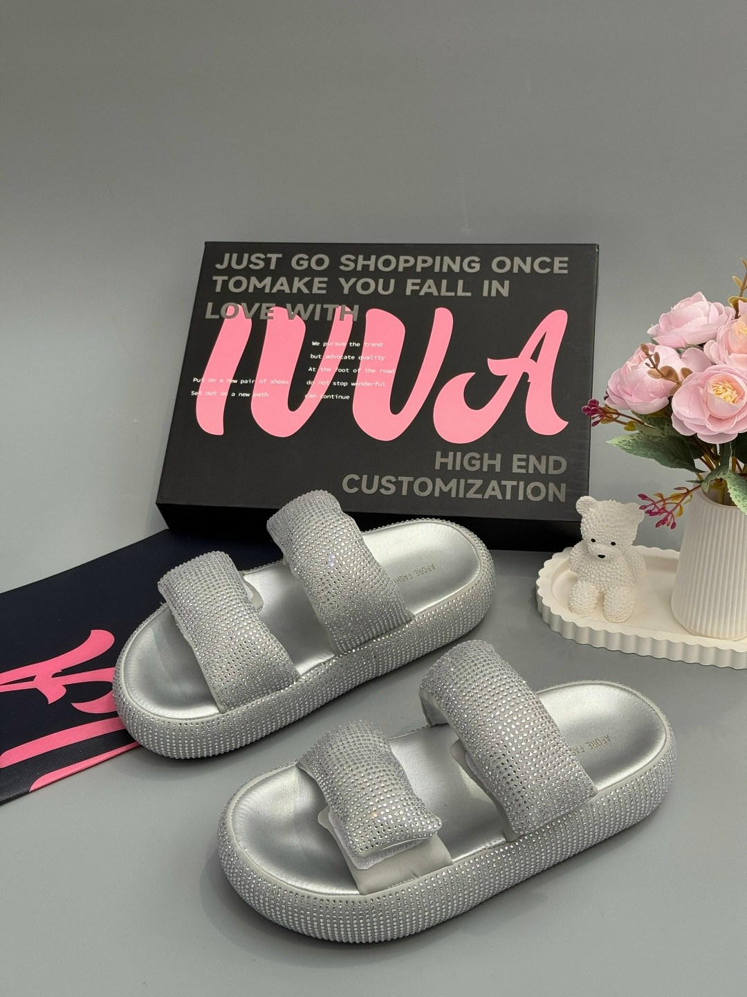 ,шлепанцы женские,шлепанцы со стразами,тапочки со стразами женские летние,шлепки женские