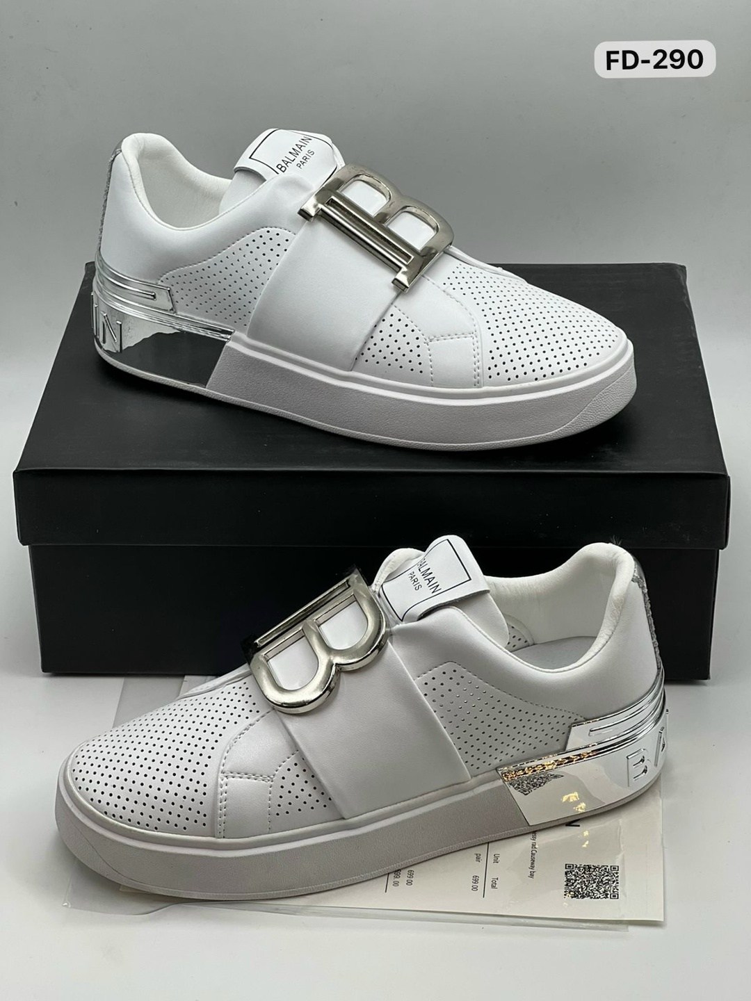 ,кроссовки valentino,женские кроссовки,обуви,стильные кроссовки женские