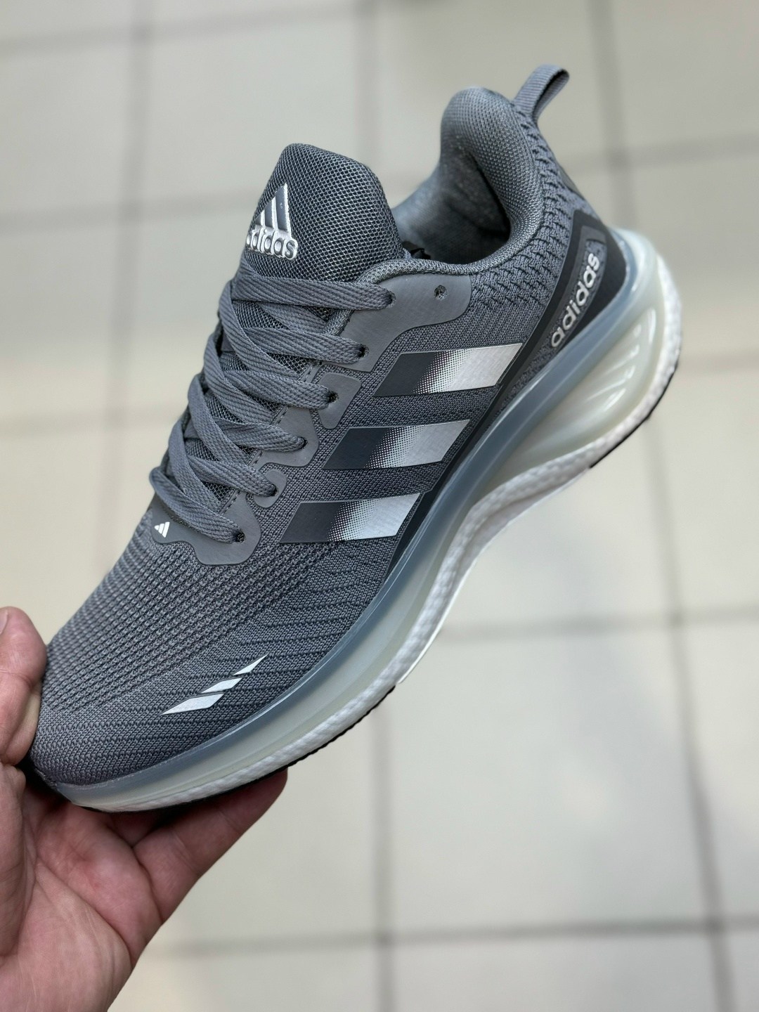 мужские кроссовки adidas,кроссовки adidas,мужские кроссовки,кроссовки,кроссовка