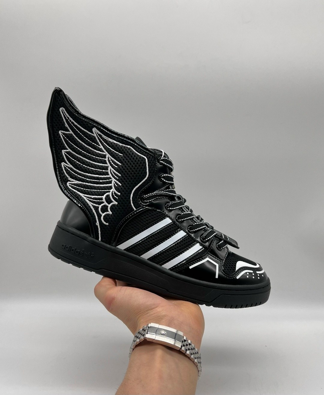 adidas jeremy scott wings 2.0,adidas jeremy scott wings 2.0 black,adidas jeremy scott wings,adidas jeremy scott x wings 2.0 black,кроссовки adidas wings jeremy scott
