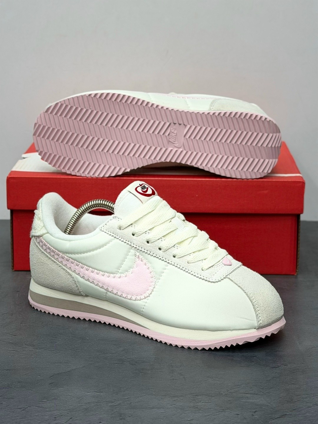 nike cortez classic,кроссовки nike classic cortez,кроссовки nike cortez женские,кроссовки nike cortez,кроссовки