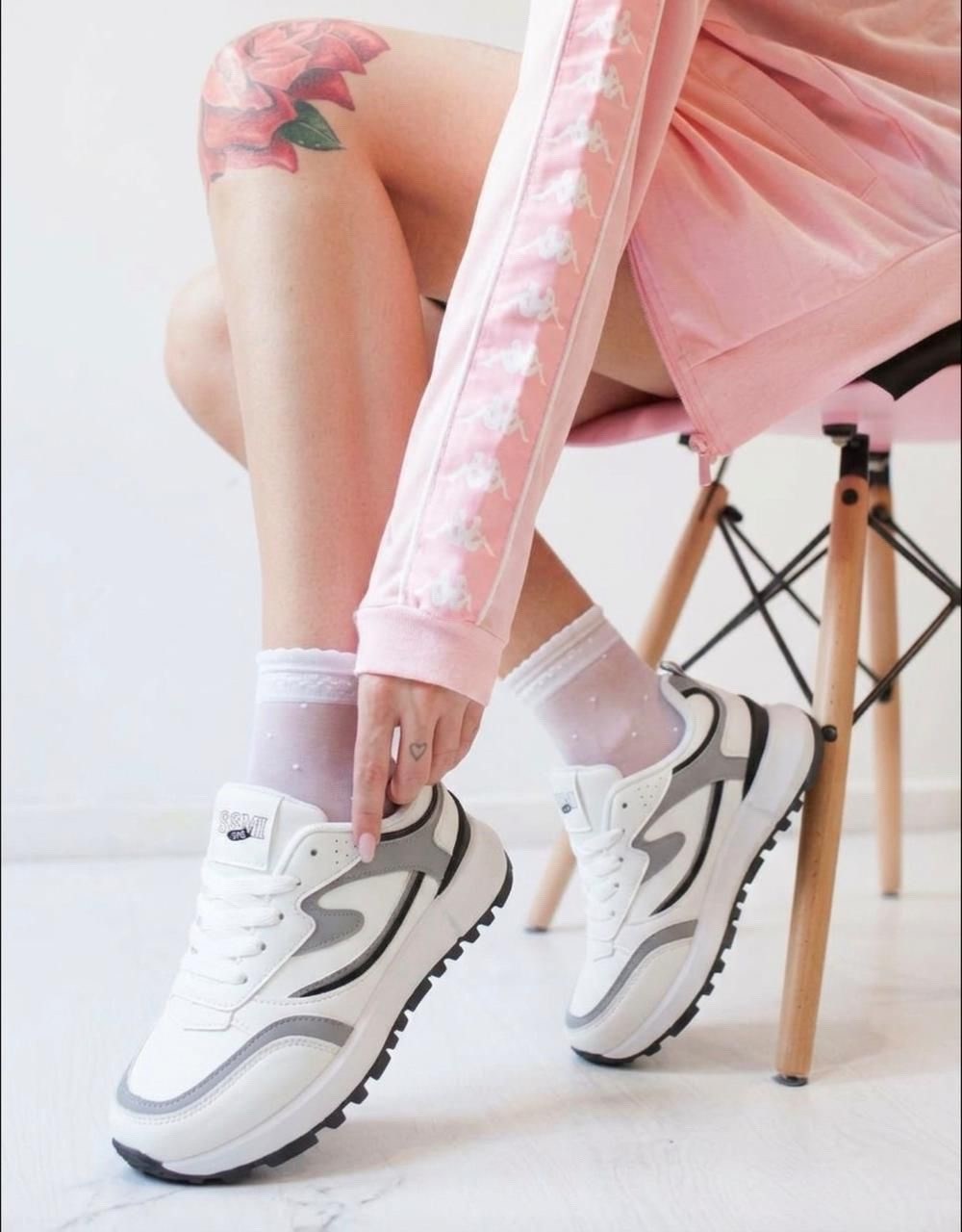 женские кроссовки,кроссовки,кроссовки для женщин,укороченные кроссовки,кроссовка