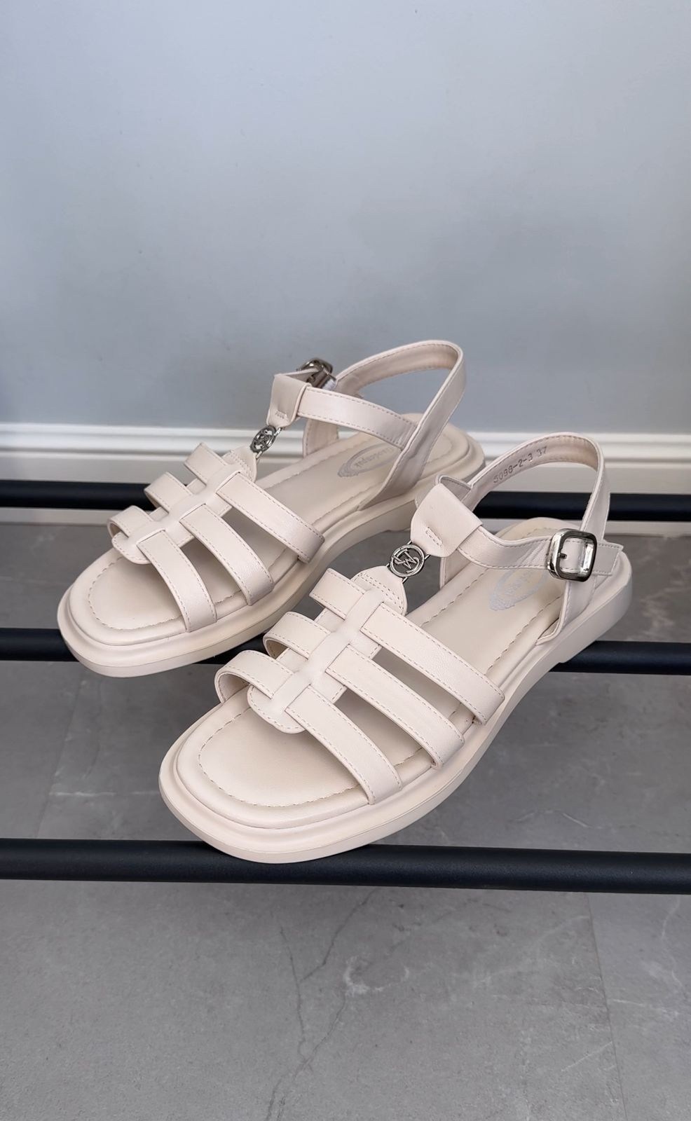 босоножки стильные,женские босоножки,,сандалии,сандалии женские