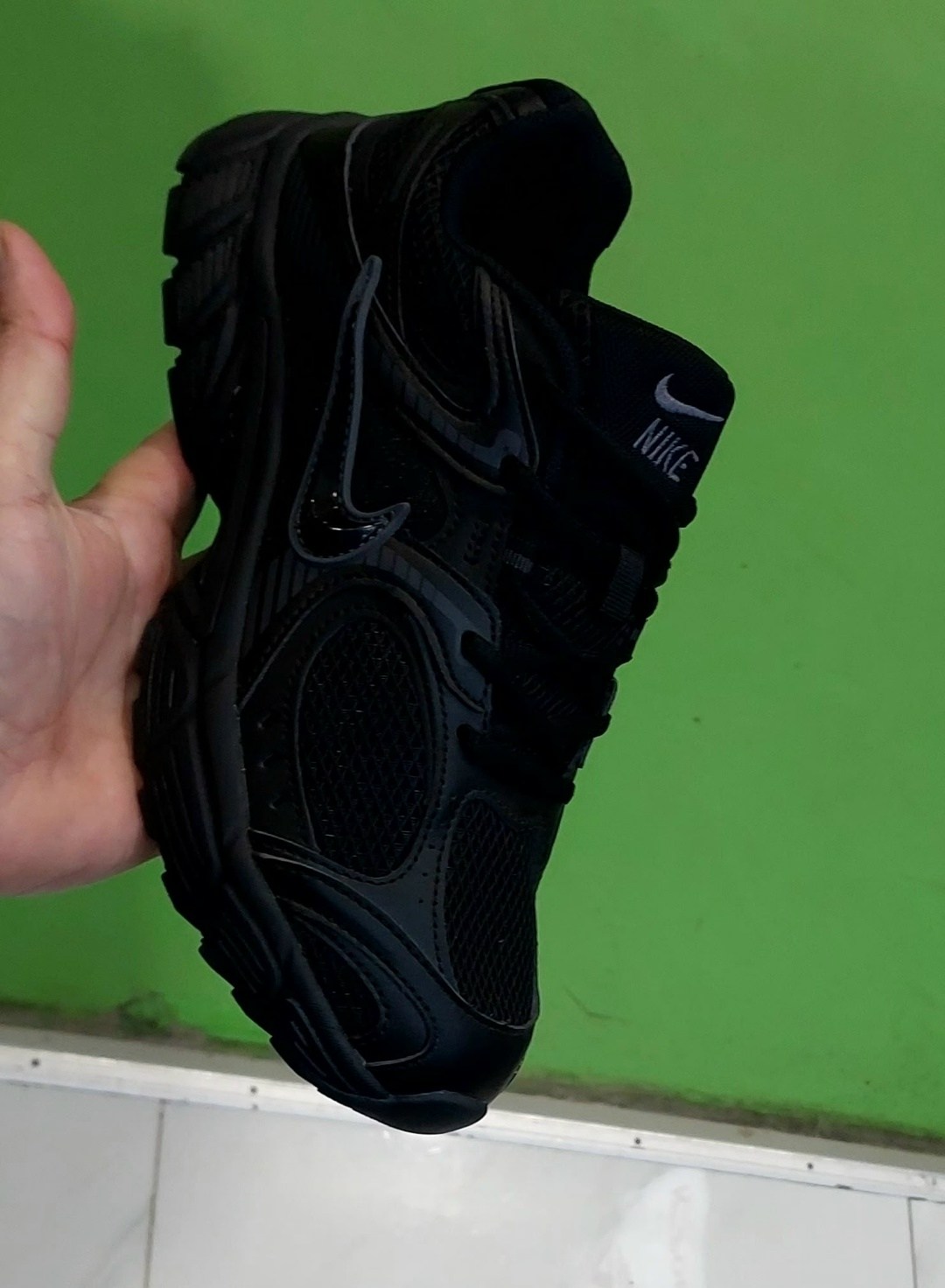 кроссовки,кроссовки nike,спортивная ,мужские кроссовки nike,кроссовка мужской