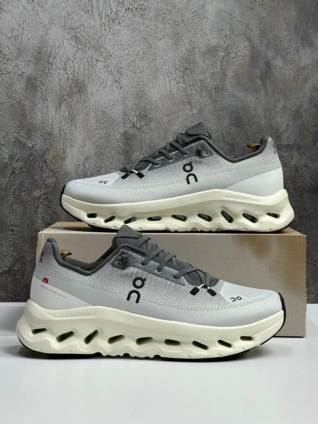 кроссовки on cloudtilt,on running кроссовки cloudtilt rock / sand белый,кроссовки,кроссовки on cloudtilt серебристый серый,
