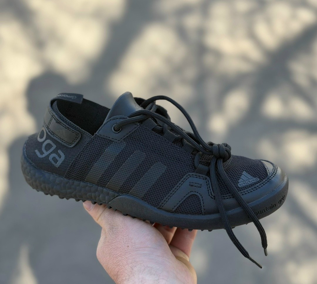 кроссовки мужские adidas,кроссовки adidas,кроссовки адидас с сеткой на подошве,,adidas daroga кроссовки мужские