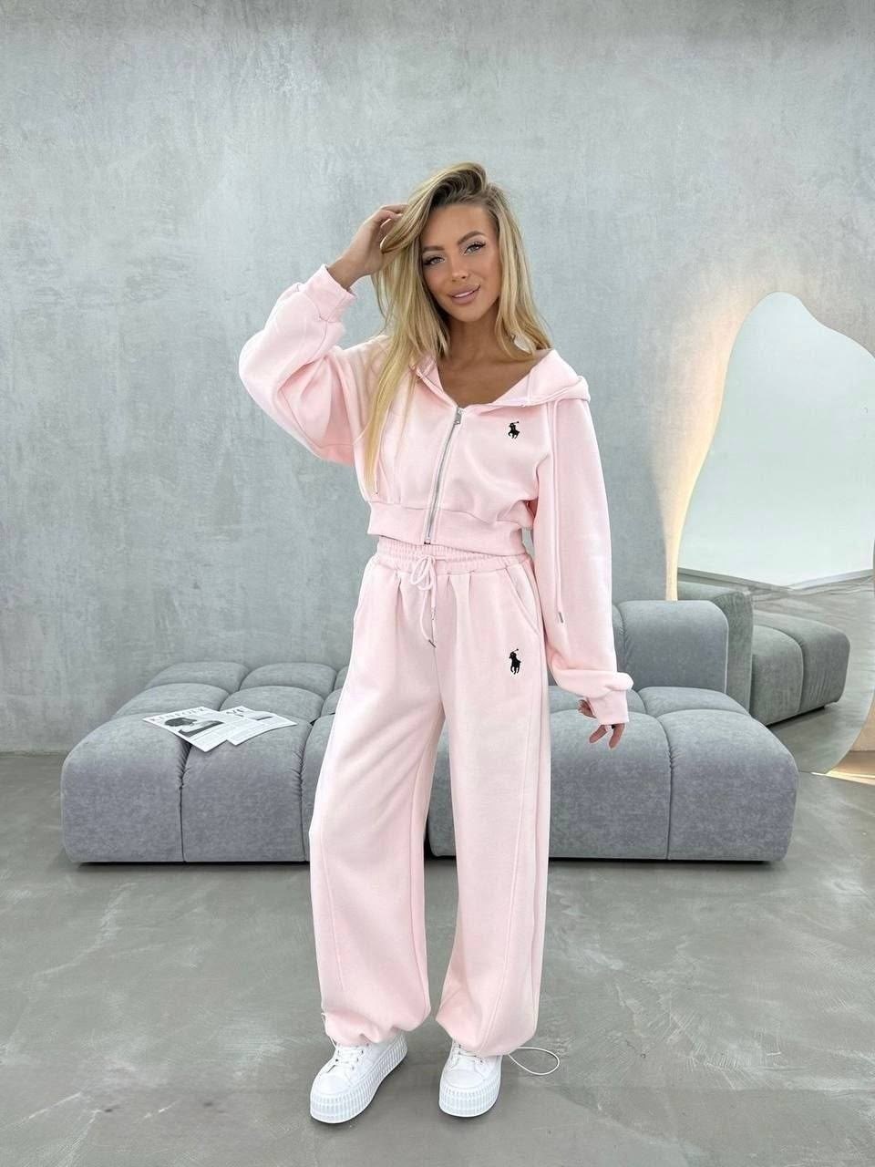 женский спортивный костюм,костюм на флисе,спортивный костюм,стильный костюм,костюм женский