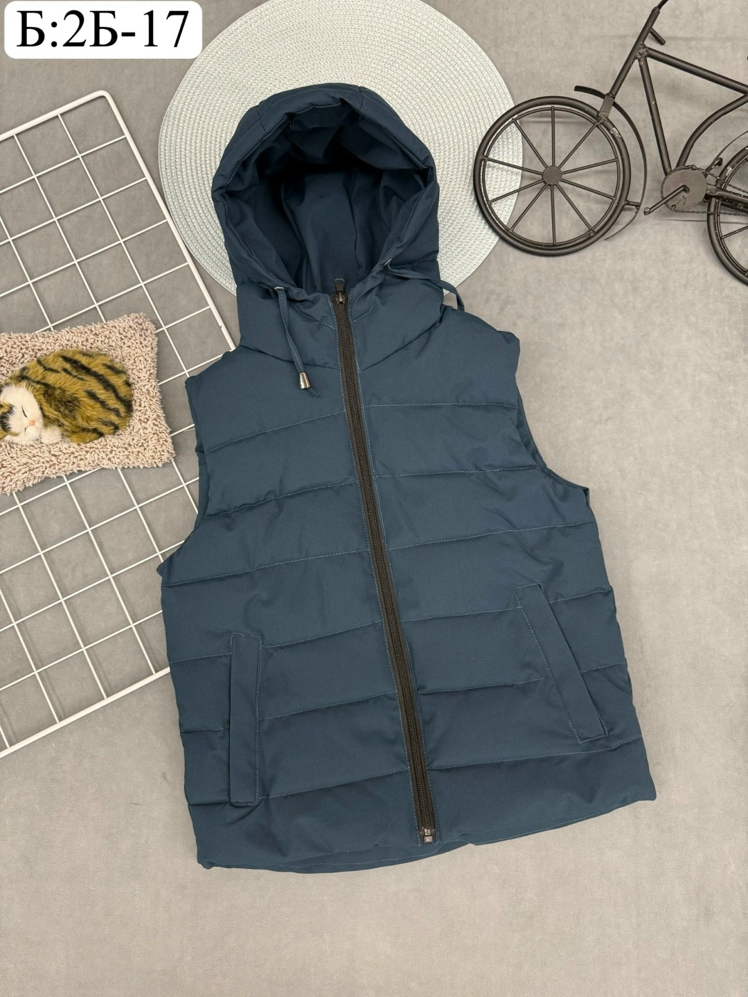 жилет для мальчиков,демисезонный жилет,жилет утепленная,жилет детский,утепленный жилет для мальчика