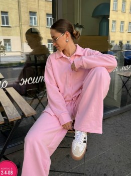 Костюм